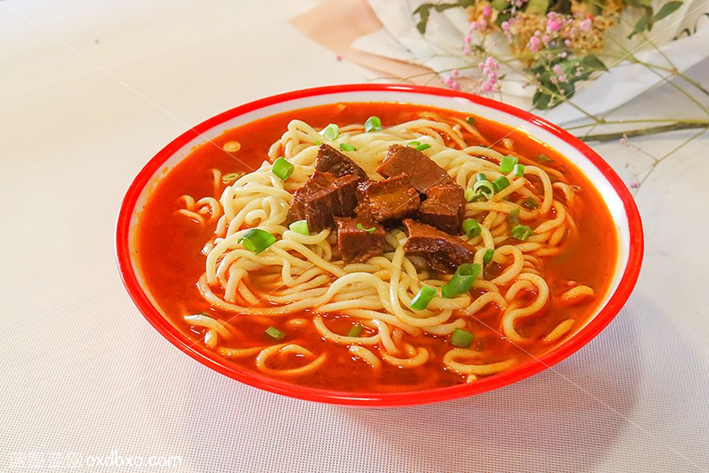 番茄牛肉面.jpg