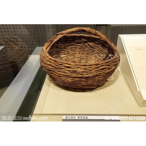 石油工人用的土篮子大庆铁人王进喜纪念馆摄影作品编号20220314210325