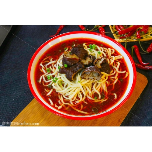 肥肠面汤面拉面抻面美食摄影素材