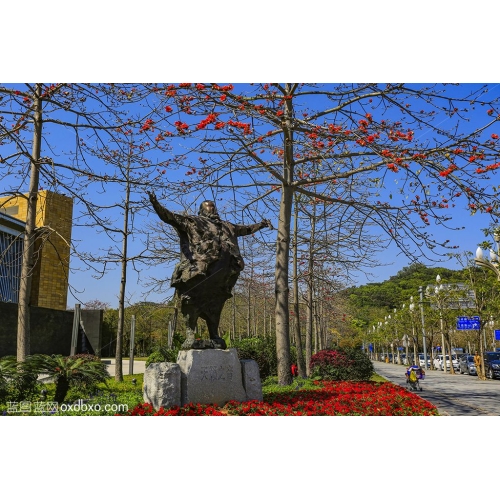 深圳市莲花山公园雕塑 塑像 天籁之音 雕像 风景 风光 景观 商业摄影 商用素材 帕瓦罗蒂