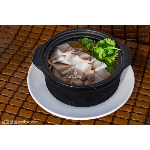 酸菜五花肉砂锅商用美食摄影素材